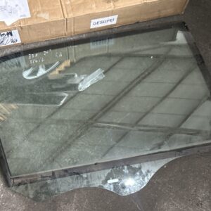 ZIJRUIT RECHTS ACHTER DUBBEL GLAS E38 LI-L7