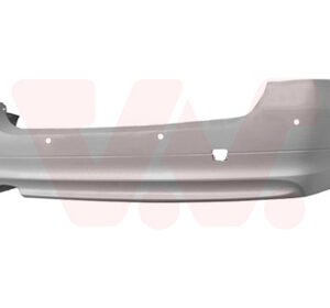 ACHTERBUMPER IN PRIMER